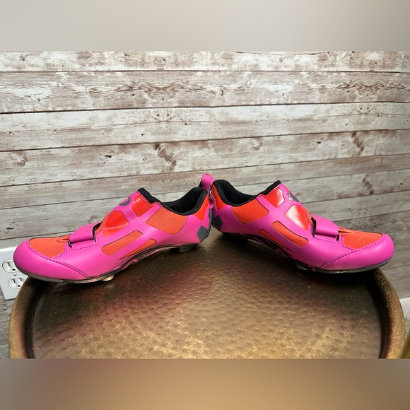 PEARL IZUMI Women's W Tri Fly V Carbon Hp Cycling Shoe - Picture 4 of 9